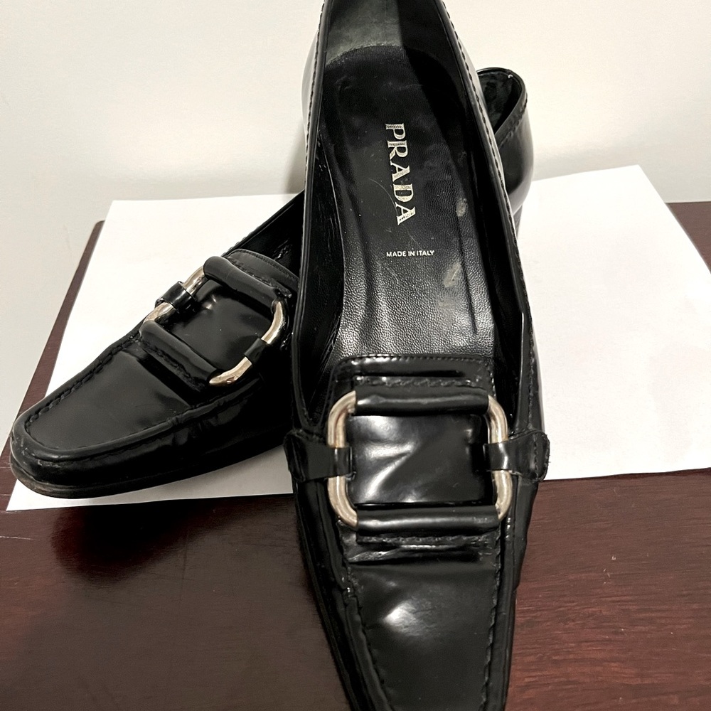 Pre owned Prada women’s shoes